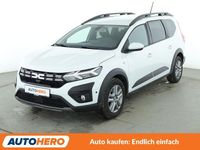 Gebraucht Dacia Jogger Expression 110 PS (80 kW) 2023 Weiß Van / Kleinbus