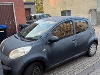 Second-hand Citroën C1 68 CP (50 kW) 2006 Negru Hatchback