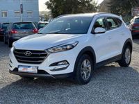 gebraucht Hyundai Tucson blue Trend 2WD 1.HAND+NAVI+KAMERA