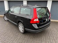 Gebraucht Volvo V70 Kinetic 146 PS (107 kW) 2009 Schwarz Kombi