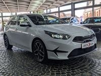 Gebraucht Kia Ceed Style 140 PS (102 kW) 2025 Weiß Kleinwagen