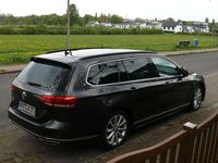 Gebraucht VW Passat R-line 190 PS (139 kW) 2017 Grau Kombi