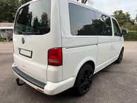 Gebraucht VW Caravelle 179 PS (131 kW) 2012 Weiß Van / Kleinbus