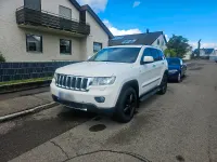 Gebraucht Jeep Grand Cherokee Overland 241 PS (177 kW) 2012 Weiß SUV