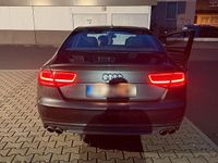 Gebraucht Audi S8 520 PS (382 kW) 2012 Grau Limousine