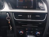 Gebraucht Audi A4 177 PS (130 kW) 2015 Blau Limousine