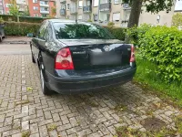 Usata VW Passat 101 CV (74 kW) 2002 Nero Berlina