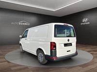 Gebraucht VW T6.1 150 PS (110 kW) 2022 Candyweiß Van