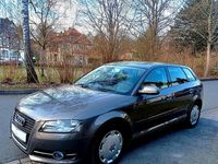 Gebraucht Audi A3 Attraction 125 PS (91 kW) 2011 Grau Kleinwagen