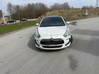 Gebraucht Citroën DS5 92 PS (67 kW) 2012 Weiß Kleinwagen