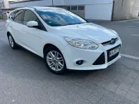 Gebraucht Ford Focus 115 PS (84 kW) 2014 Weiß Kombi