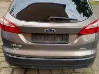 Gebraucht Ford Focus 125 PS (91 kW) 2012 Grau Kombi