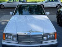 gebraucht Mercedes E260 