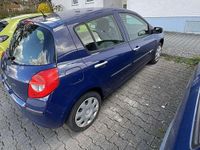 Gebraucht Renault Clio II Expression 75 PS (55 kW) 2009 Limousine