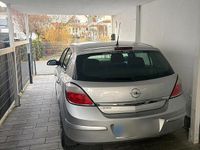 Gebraucht Opel Astra 160 PS (117 kW) 2008 Silber Kleinwagen
