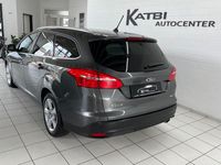 Gebraucht Ford Focus Titanium 150 PS (110 kW) 2018 Grau Kombi