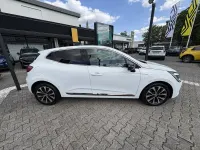 Gebraucht Renault Clio V Techno 91 PS (66 kW) 2023 Weiß Limousine