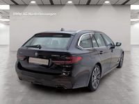 Gebraucht BMW 530 Performance 286 PS (210 kW) 2022 Schwarz Kombi