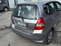 Gebraucht Honda Jazz 90 PS (66 kW) 2005 Silber Kleinwagen
