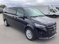 Gebraucht Mercedes V300 Avantgarde 237 PS (174 kW) 2025 Obsidianschwarz metallic Van / Kleinbus