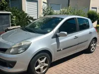 Gebraucht Renault Clio 88 PS (64 kW) 2006 Silber Kleinwagen