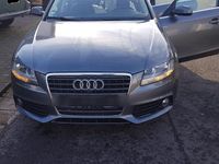 Gebraucht Audi A4 136 PS (100 kW) 2012 Grau Kombi