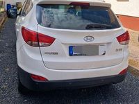 Gebraucht Hyundai Tucson 177 PS (130 kW) 2012 Weiß SUV