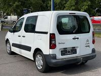 Gebraucht Citroën Berlingo 98 PS (72 kW) 2012 Weiß Van / Kleinbus