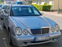Gebraucht Mercedes E240 170 PS (125 kW) 2000 Grau Kombi