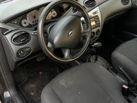 Second-hand Ford Focus 131 CP (96 kW) 2004 Negru Break
