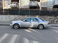 Gebraucht Mercedes E500 326 PS (239 kW) 1993 Silber Limousine