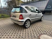 Gebraucht Mercedes A160 Classic 102 PS (75 kW) 2003 Silber Kleinwagen