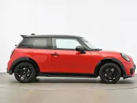 Używany Mini John Cooper Works 204 KM (150 kW) 2024 Czerwony Hatchback