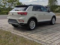 Gebraucht VW T-Roc Style 110 PS (80 kW) 2024 Grau SUV