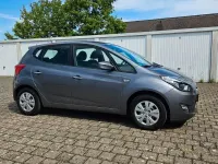 Gebraucht Hyundai ix20 Style 90 PS (66 kW) 2014 Silber Kleinwagen