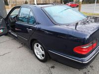 Gebraucht Mercedes E320 Avantgarde 224 PS (164 kW) 2001 Limousine
