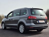 Gebraucht VW Sharan Highline 150 PS (110 kW) 2019 Grau Van / Kleinbus