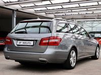 gebraucht Mercedes E300 Avantgarde BlueEfficiency COMAND ACC H/K