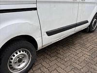 Second-hand Ford Transit 105 CP (77 kW) 2019 Alb Monovolum