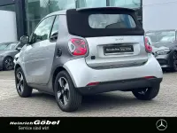 Gebraucht Smart ForTwo Electric Drive Passion 60 kW (82 PS) 2024 Bodypanels in cool silver (met Cabrio