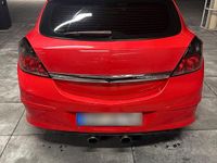 Gebraucht Opel Astra GTC 200 PS (147 kW) 2005 Rot Kleinwagen