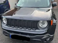Gebraucht Jeep Renegade Trailhawk 170 PS (125 kW) 2016 Schwarz SUV