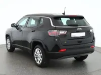 Gebraucht Jeep Compass Altitude 131 PS (96 kW) 2024 Black clear coat SUV