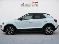 Gebraucht VW T-Roc Move 110 PS (80 kW) 2024 Weiß SUV
