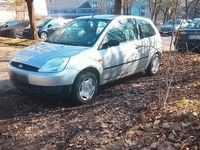 Gebraucht Ford Fiesta 80 PS (58 kW) 2003 Silber Kleinwagen