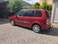 Używany VW Touran 140 KM (102 kW) 2007 Czerwony Minivan