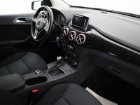 Gebraucht Mercedes B180 128 PS (94 kW) 2014 Schwarz Van / Kleinbus