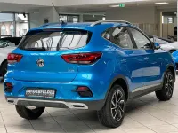 Gebraucht MG ZS Luxury 111 PS (81 kW) 2024 Como blue SUV