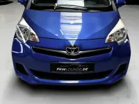 Gebraucht Toyota Verso-S Life 99 PS (72 kW) 2014 Blau Van / Kleinbus