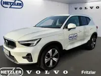 Gebraucht Volvo XC40 Plus 211 PS (155 kW) 2023 Crystal white / metallic SUV